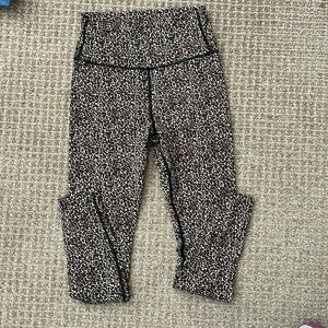 Varley Let’s Move Leggings in Cheetah print sz XS
